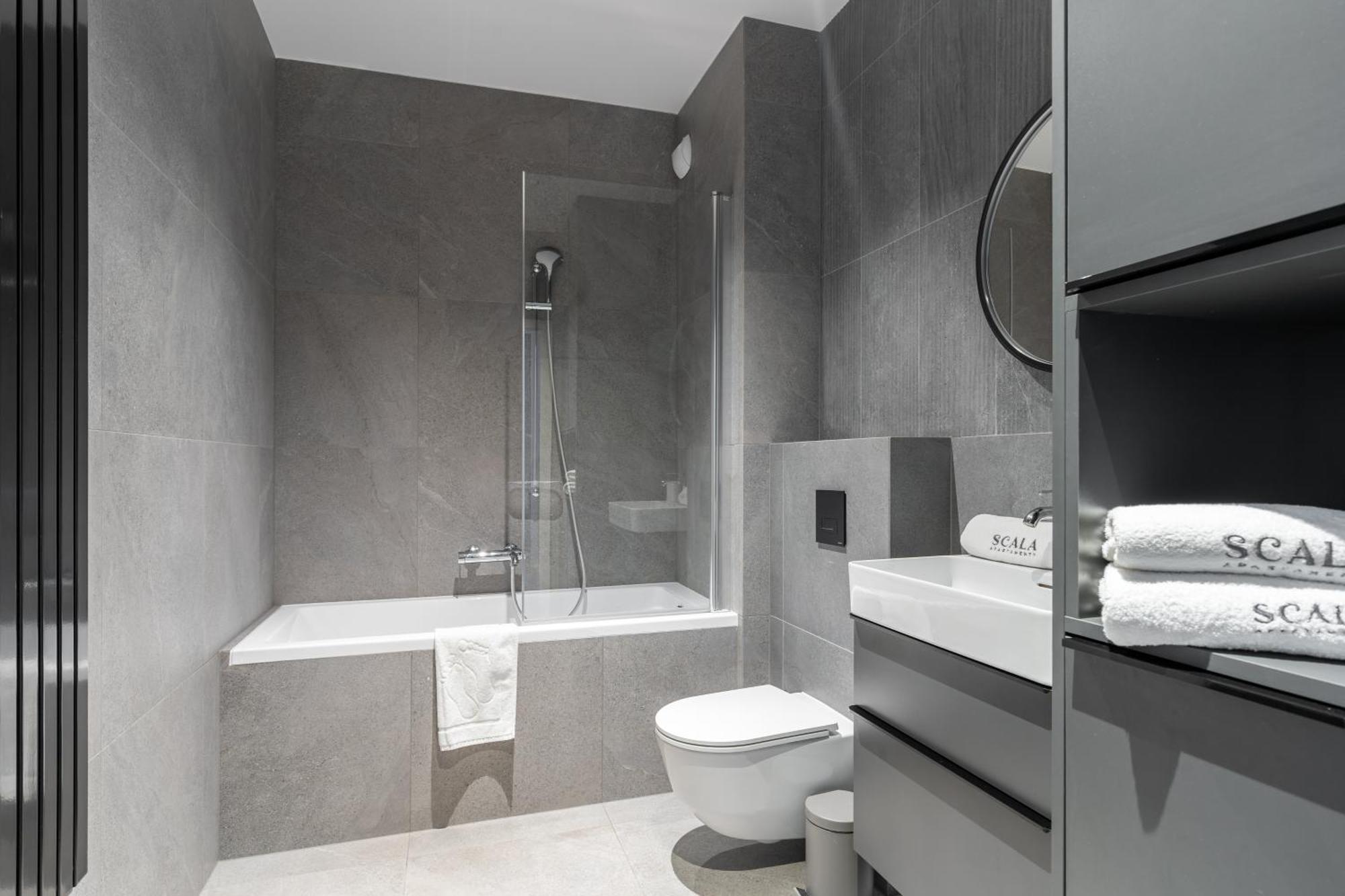 Scala 60C City Center Apartments With Parking By Lion Apartments Gdańsk Eksteriør bilde